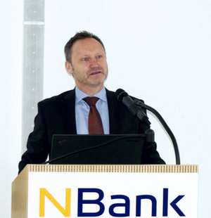 Michael Kiesewetter, Vorstandsvorsitzender der NBank am Rednerpult