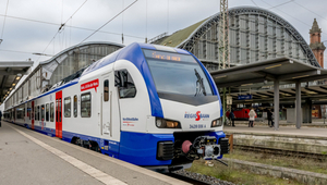 Der neue Fahrzeugtyp Flirt von Stadler für die Regio-S-Bahn Bremen/Niedersachsenn