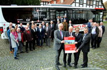 Eröffnungbild zur Landesbuslinie Sulingen mit allen Beteiligten